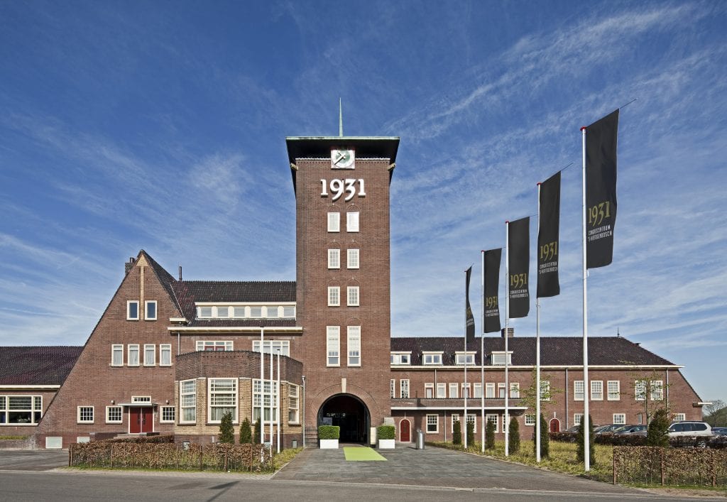 
 Congrecentrum voor alle zakelijke bijeenkomsten 1931					